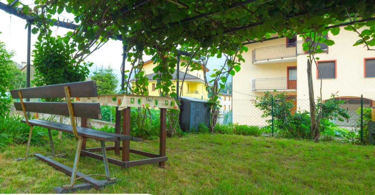 Pergolato Alpino P.Terra Apartment Teglio Bagian luar foto